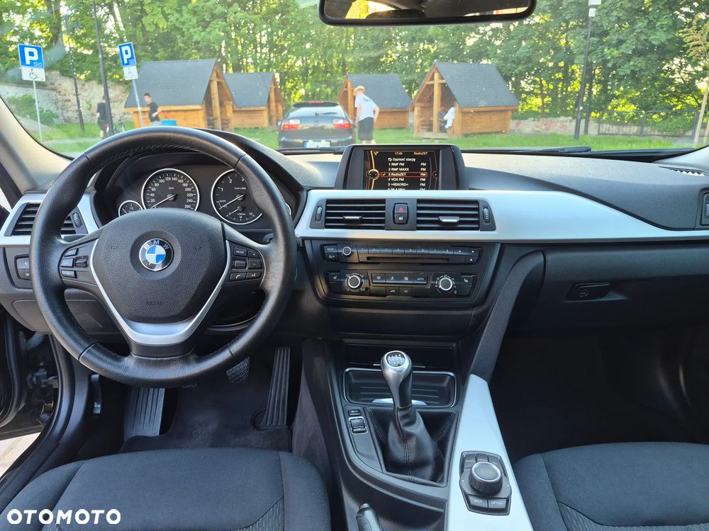 BMW Seria 3 - 8