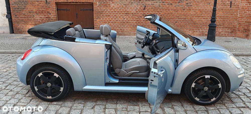 Volkswagen New Beetle 1.9 TDI DPF Freestyle - 28