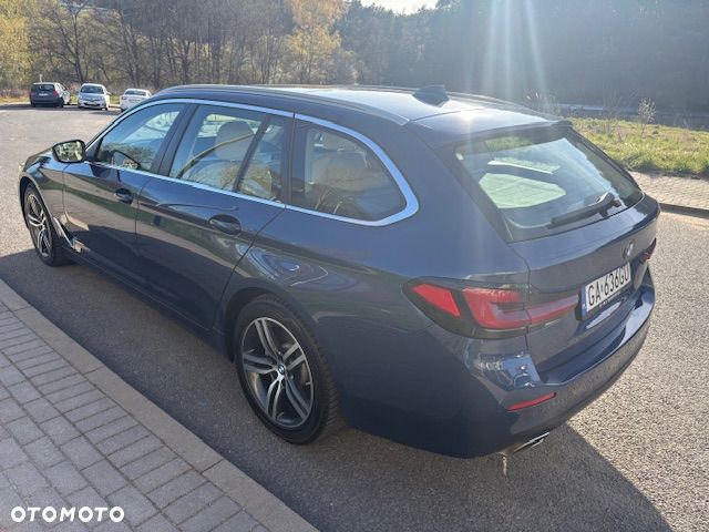 BMW Seria 5 520d xDrive Luxury Line sport - 7
