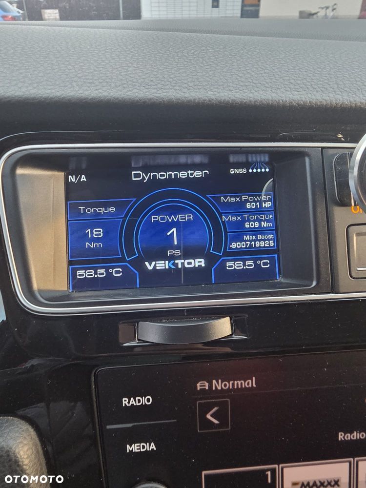 Volkswagen Golf - 25