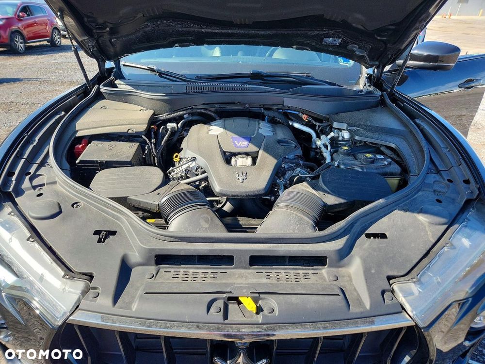 Maserati Levante - 14