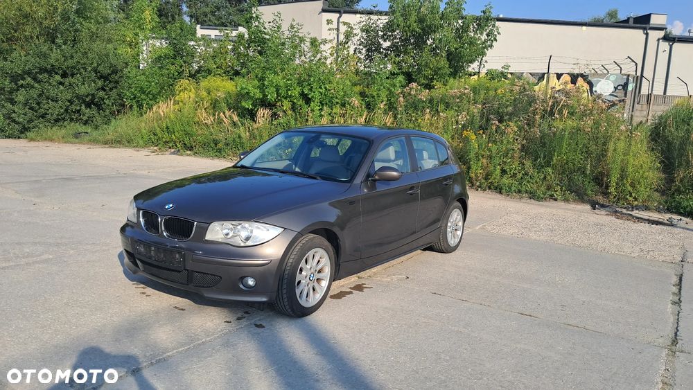BMW Seria 1 120I