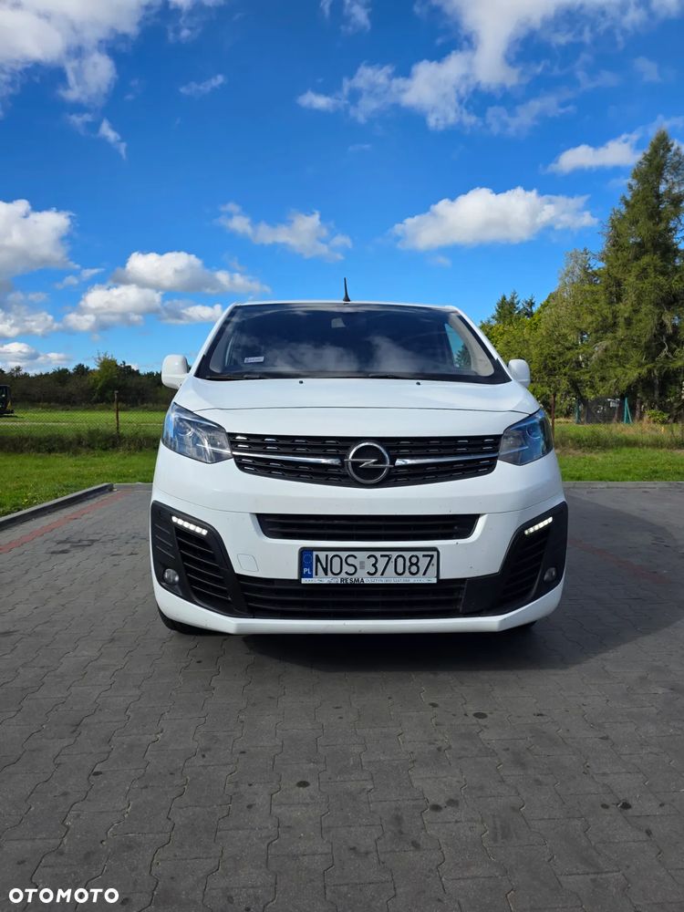 Opel Vivaro - 1