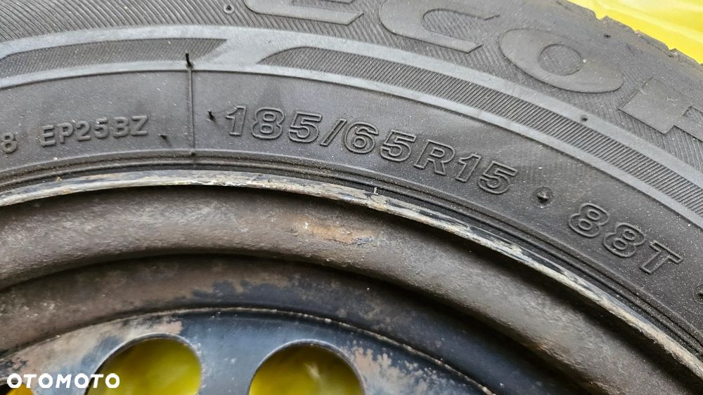 Koła Bridgestone 185/65 R15 - 4