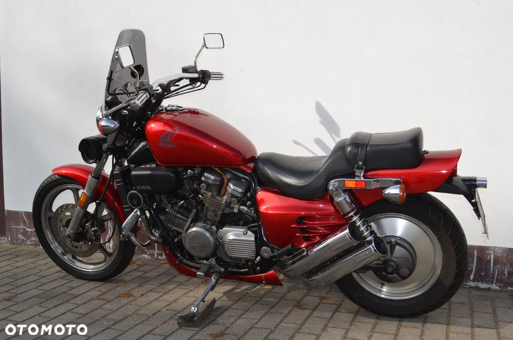 Honda VF - 18
