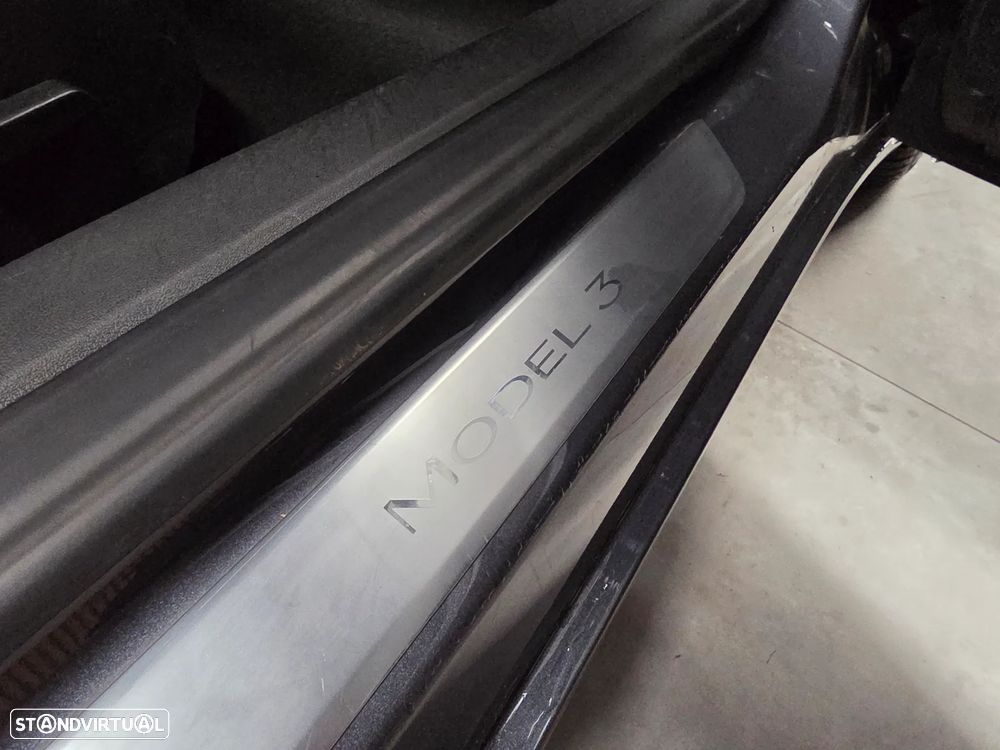 Tesla Model 3 Standard Range Plus RWD - 27