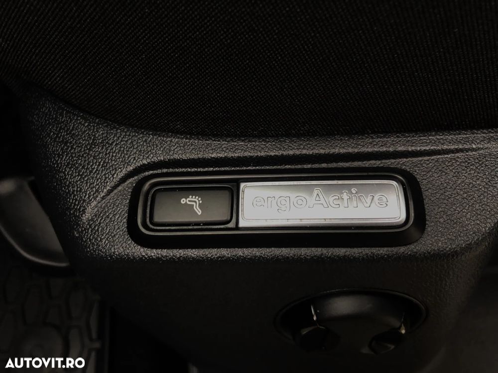 Volkswagen Tiguan 2.0 TDI SCR 4MOTION BlueMotion Technology DSG Exclusive - 20