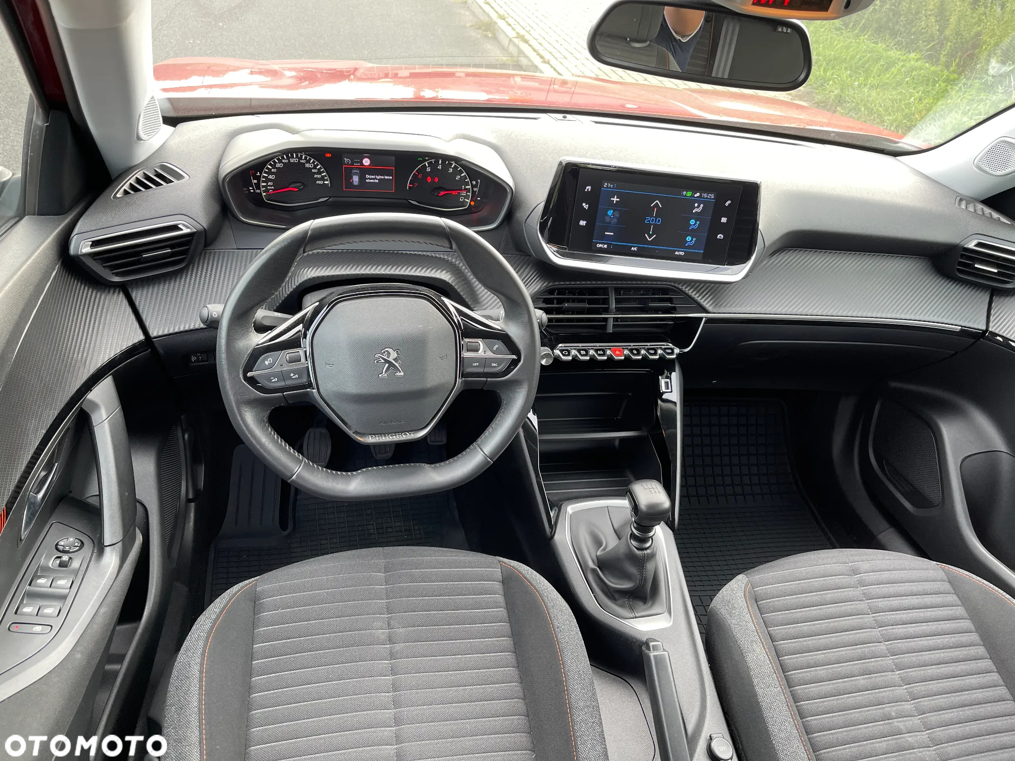 Peugeot 2008 PureTech 100 Active - 8