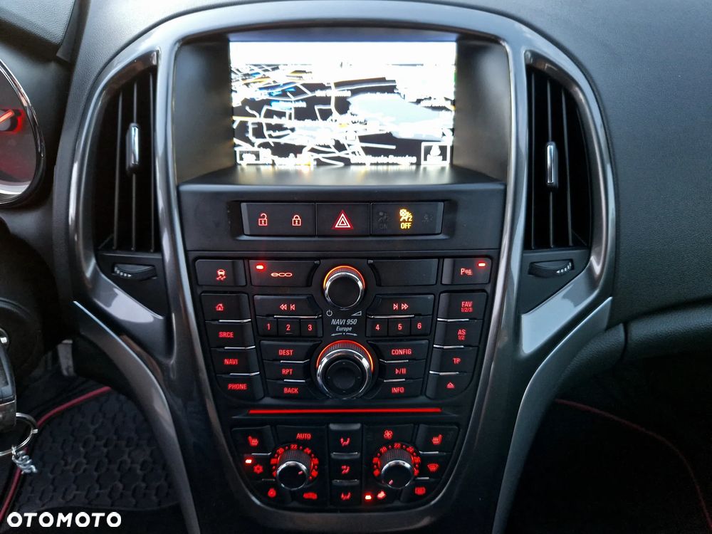 Opel Astra 1.4 Turbo Exklusiv - 17