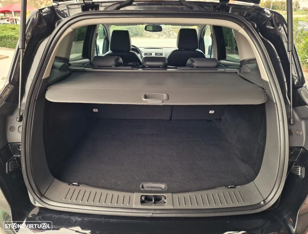 Ford Kuga 2.0 TDCi Titanium - 22