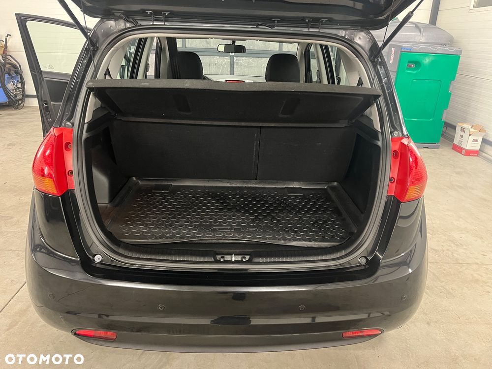 Kia Venga 1.6 CRDi XL - 20