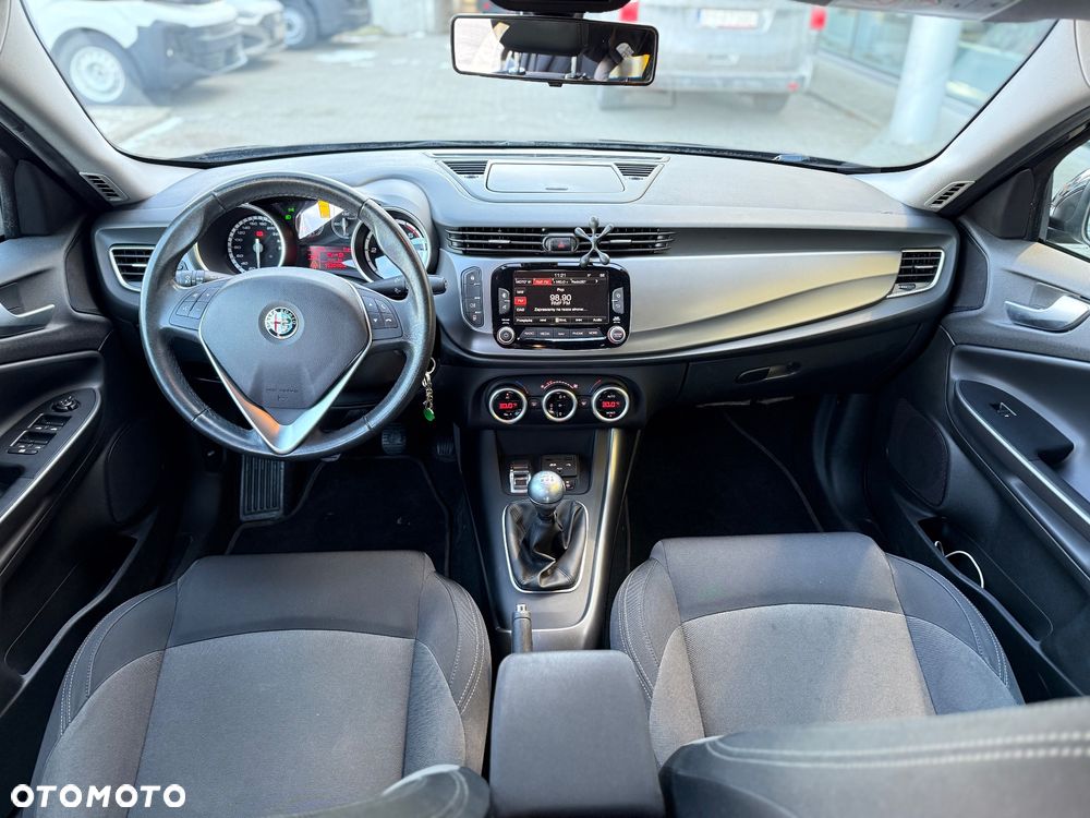 Alfa Romeo Giulietta 1.6 JTDM 16V Business - 14
