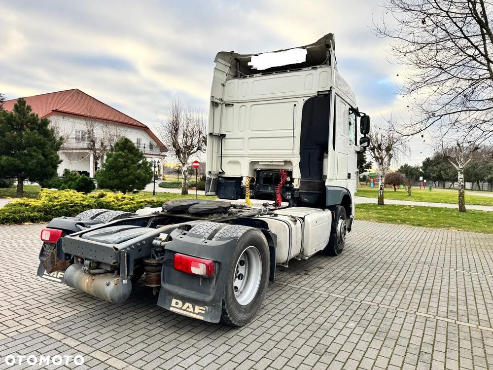 DAF XF - 8