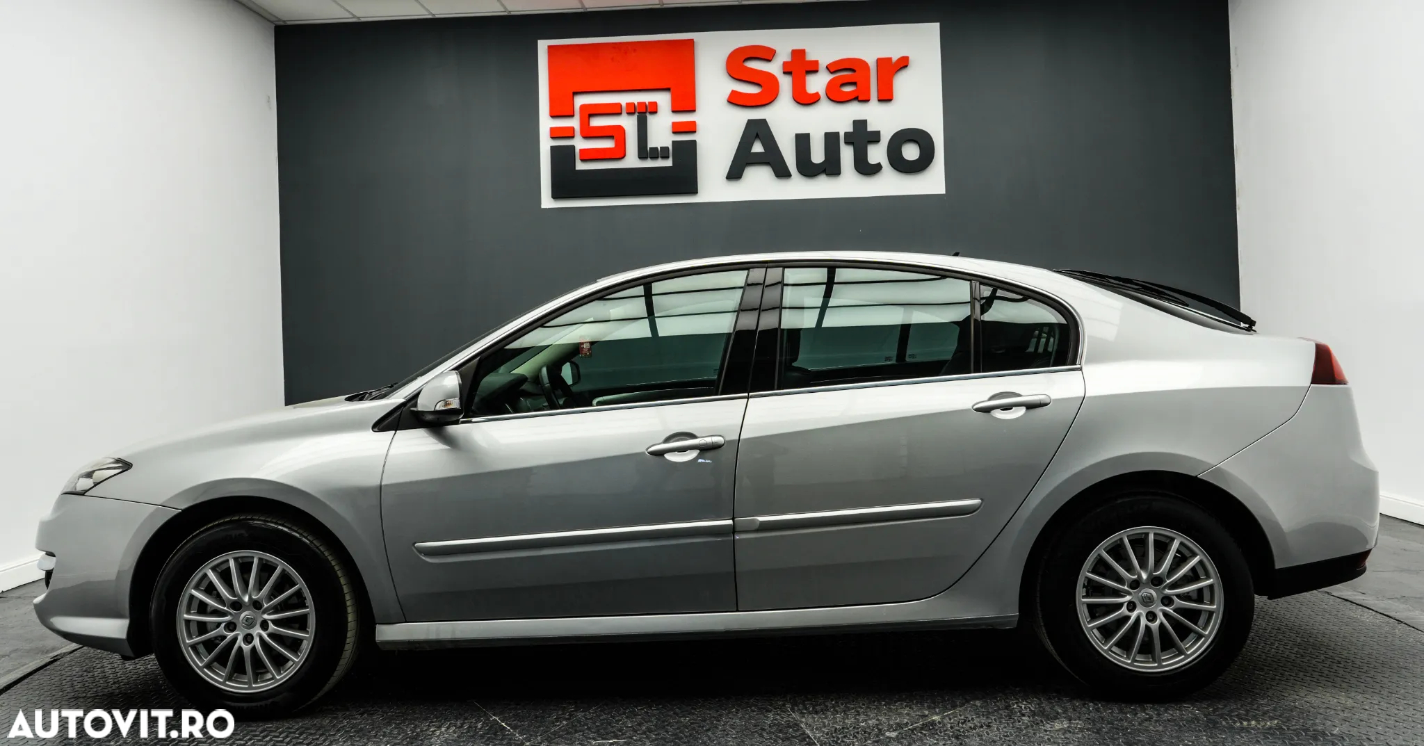 Renault Laguna Navi 2.0dCi Dynamique - 10