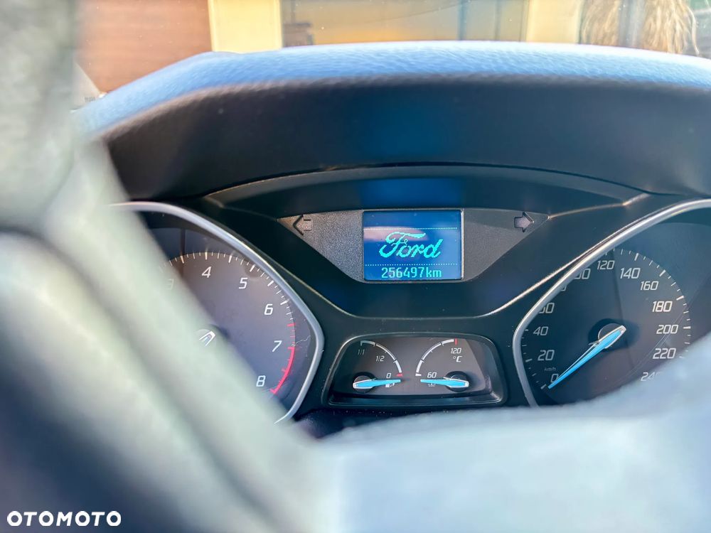 Ford Focus - 12