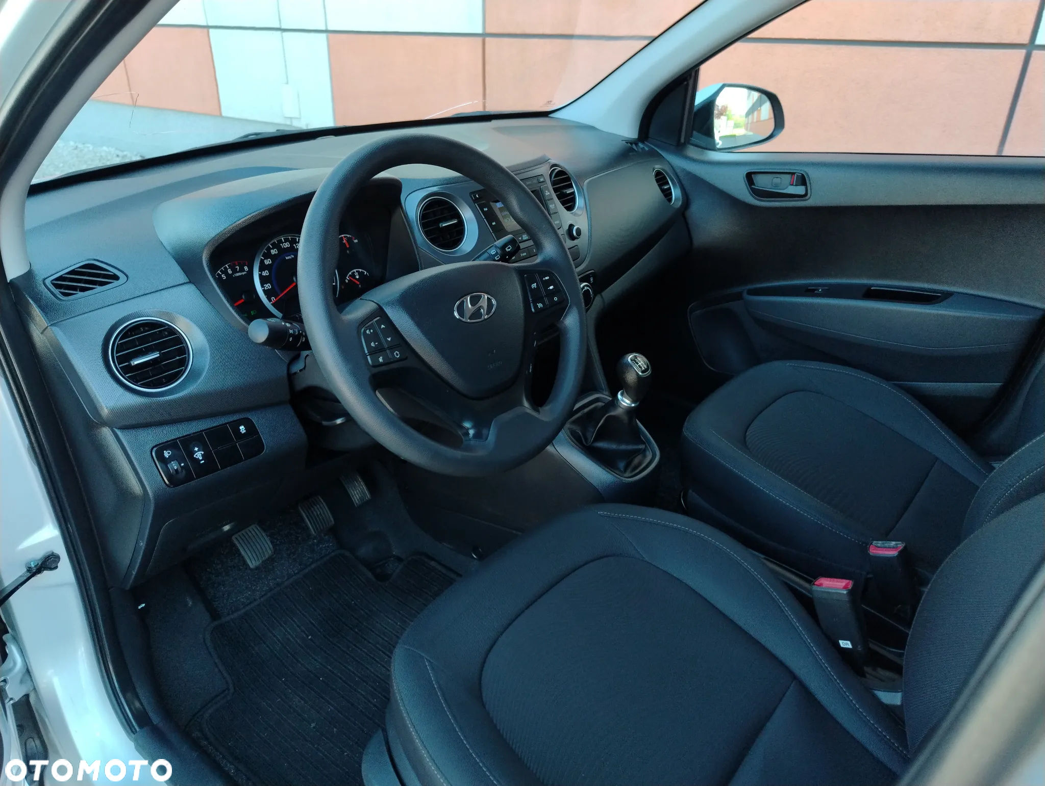 Hyundai i10 1.0 Trend - 8