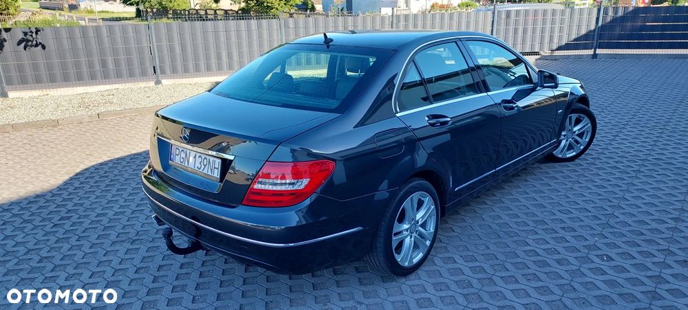 Mercedes-Benz Klasa C - 31