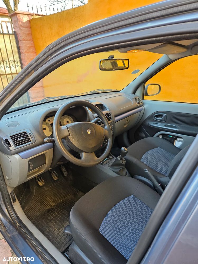 Renault Symbol 1.4 Authentique - 12