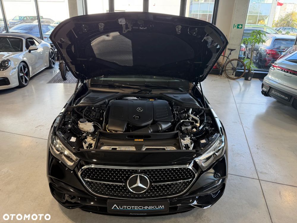 Mercedes-Benz Klasa E 200 9G-TRONIC AMG Line NIGHT Edition - 37