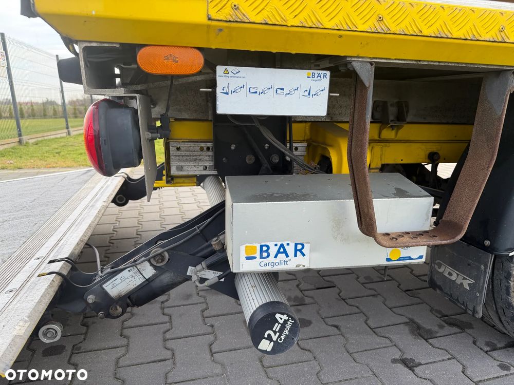 Mercedes-Benz Sprinter - 18