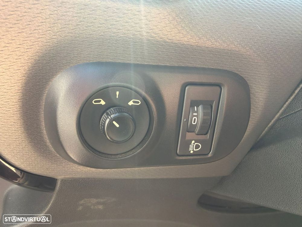 Citroën C4 Cactus 1.2 PureTech Feel - 34