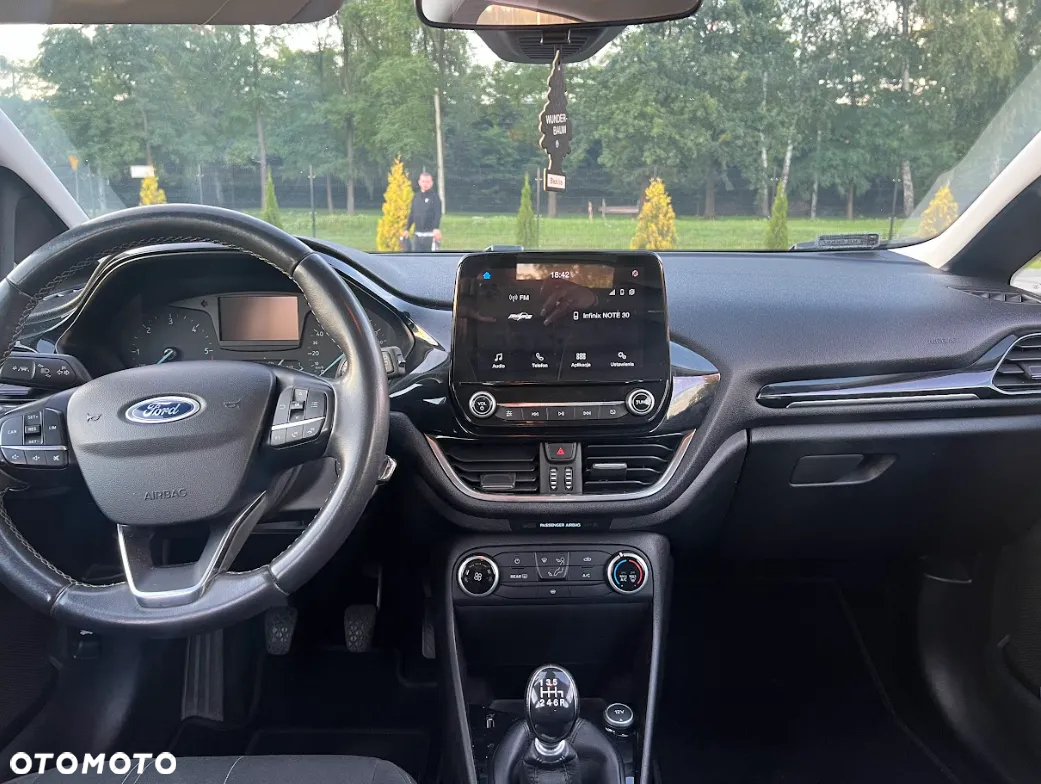 Ford Fiesta - 17