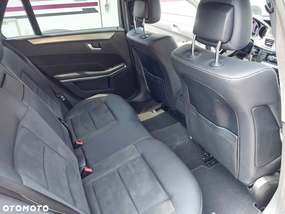Mercedes-Benz Klasa E 250 CDI Avantgarde - 23
