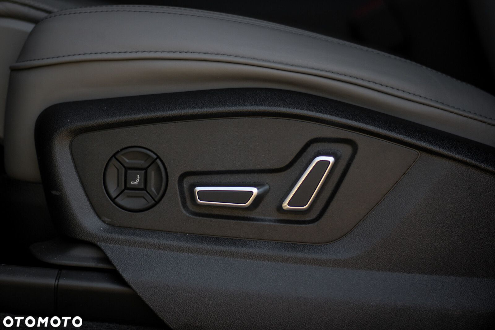 Audi SQ8 - 18