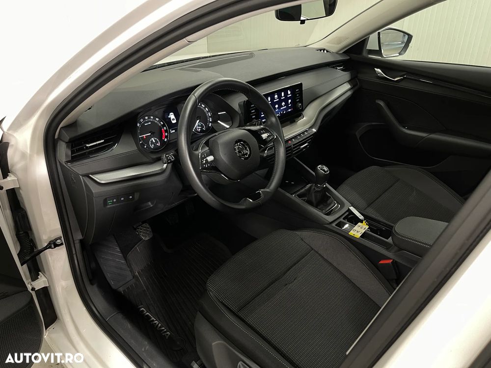 Skoda Octavia 2.0 TDI Ambition - 6
