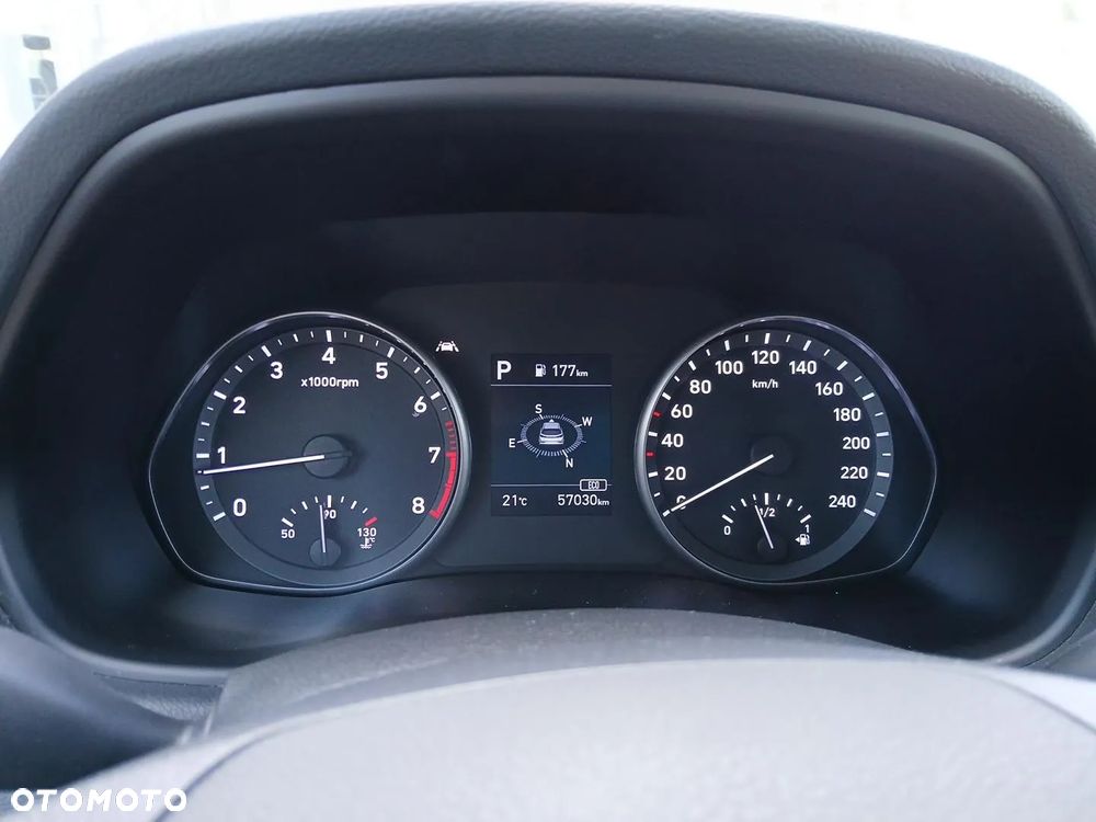 Hyundai i30 1.5 T-GDI 48V Comfort DCT - 14