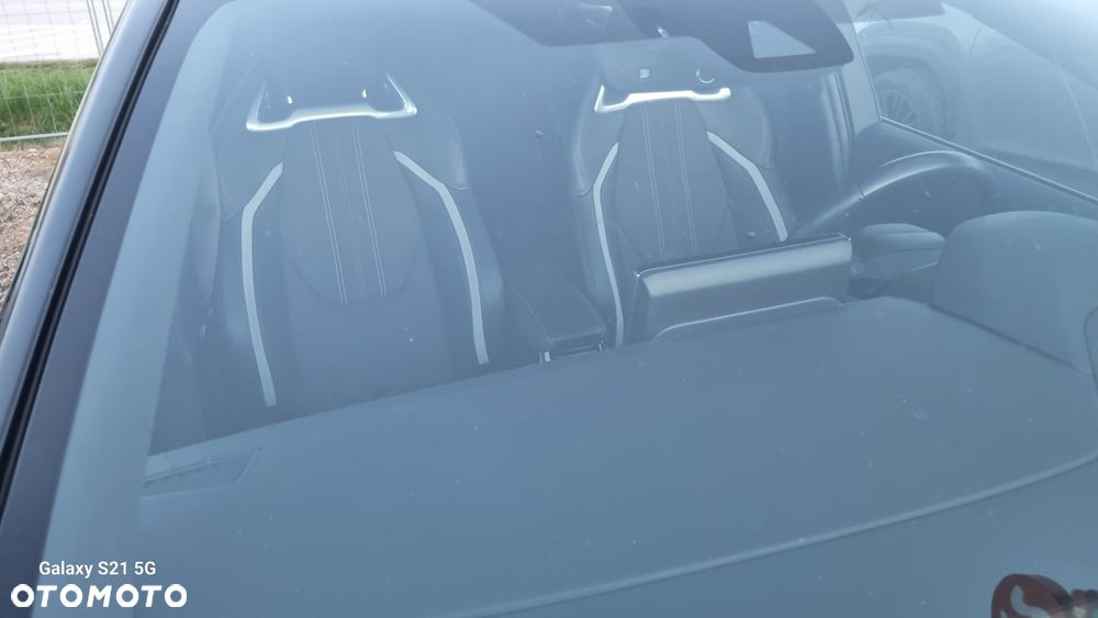 Toyota Corolla 2.0 Hybrid GR Sport - 11
