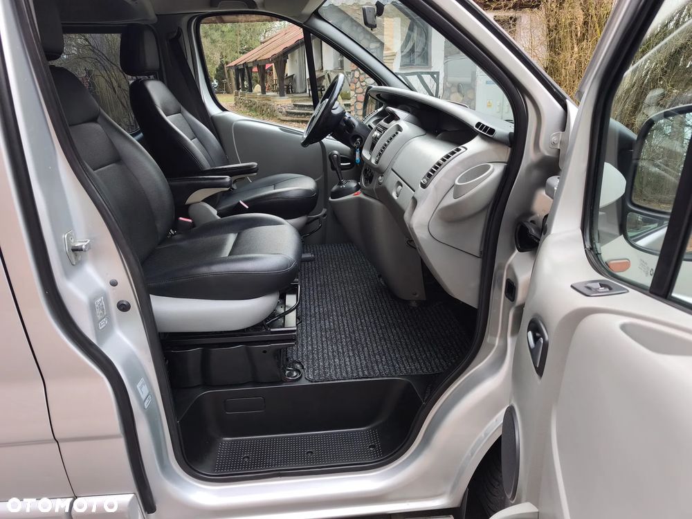 Opel Vivaro - 15