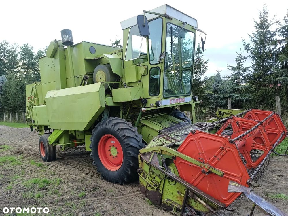 Claas Dominator 85 - 4
