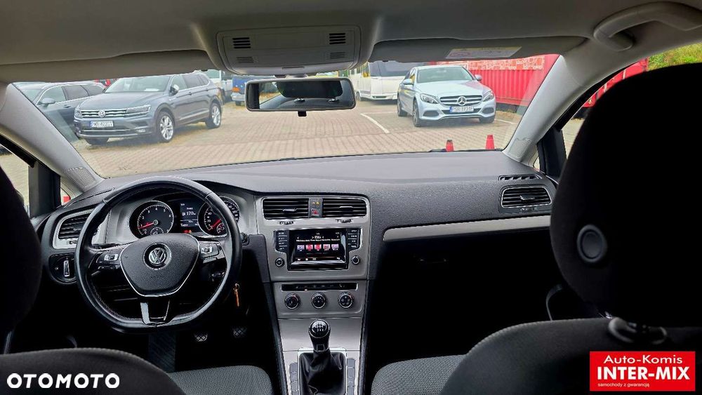 Volkswagen Golf - 30