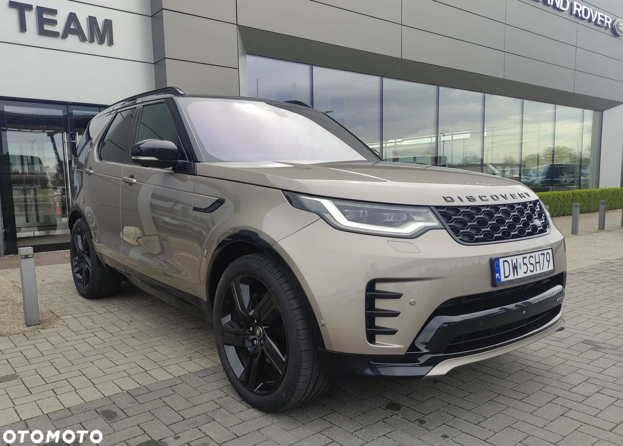 Land Rover Discovery - 1