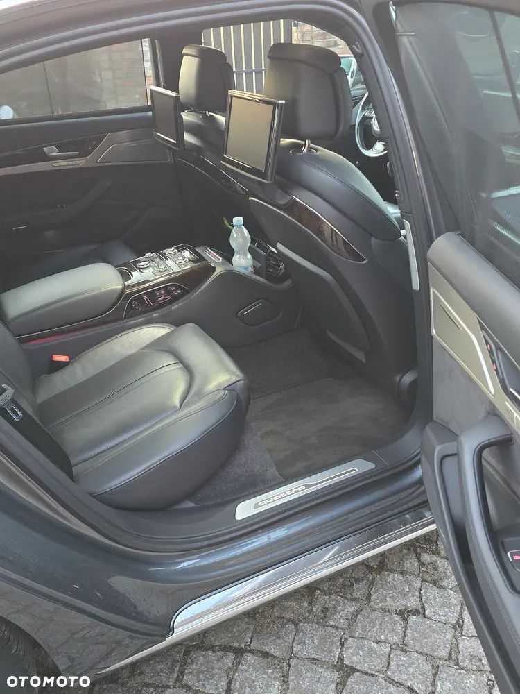 Audi A8 4.2 TDI DPF (clean diesel) quattro tiptronic Lang - 23