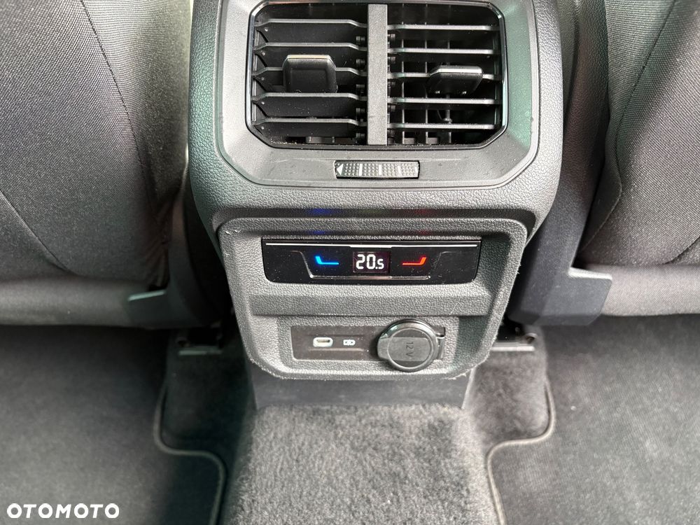 Volkswagen Tiguan 2.0 TSI 4Mot Elegance DSG - 13