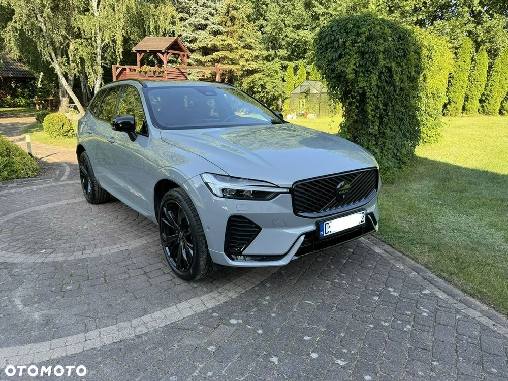 Volvo XC60 II (2017-), 2025