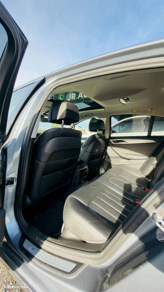BMW 530 e iPerformance Line Luxury - 6