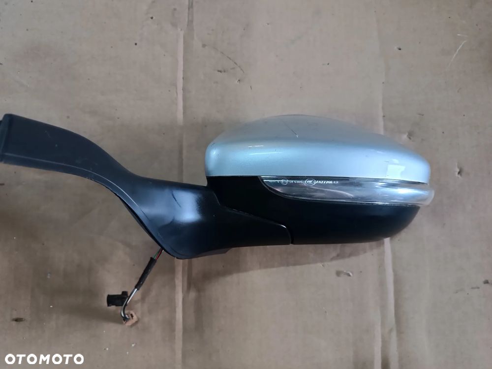 LUSTERKO LEWE 4+3 7PIN PEUGEOT 208 2008 EU - 1