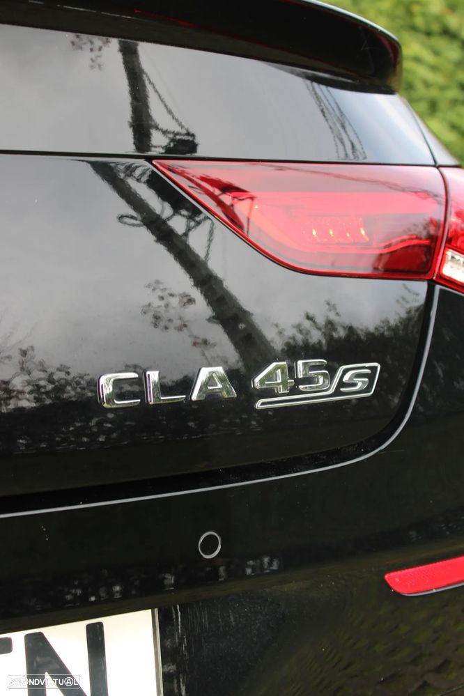 Mercedes-Benz CLA 45 AMG S 4Matic+ Speedshift 8G-DCT - 8
