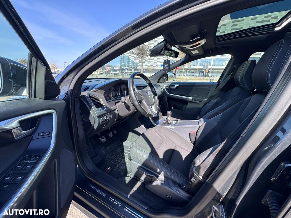 Volvo XC 60 D3 Momentum - 5