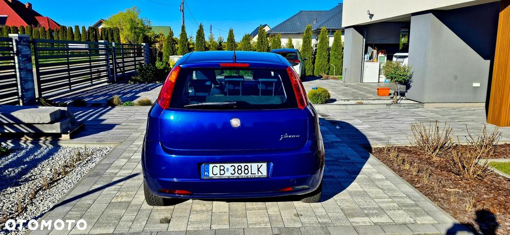 Fiat Punto 1.2 8V - 4