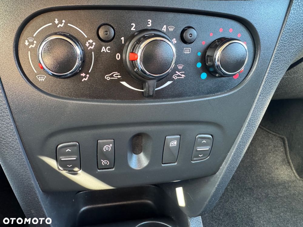 Dacia Sandero Stepway dCi 90 Prestige - 8