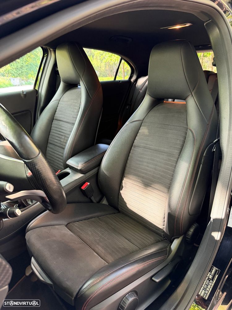 Mercedes-Benz A 160 AMG Line - 13