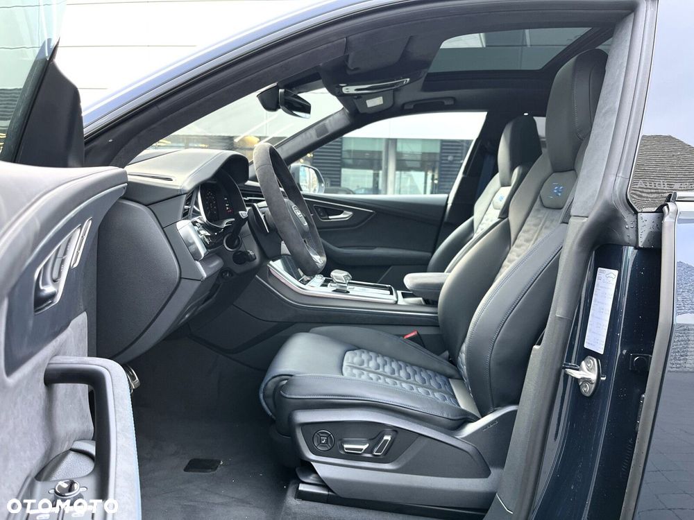 Audi RS Q8 - 13