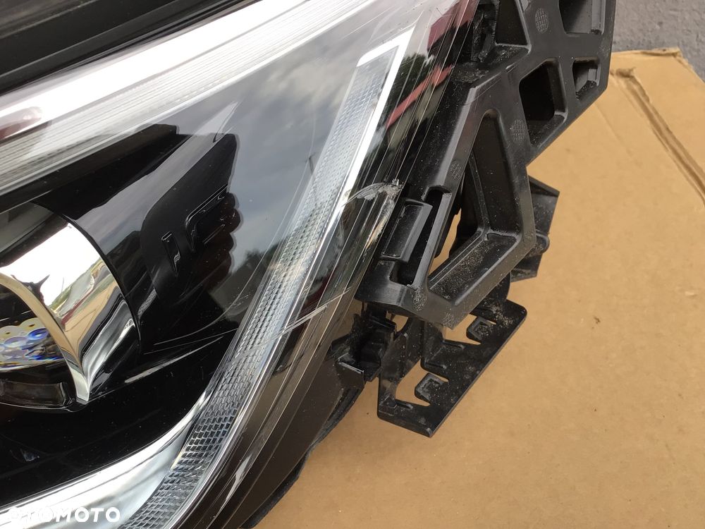 Lampa przednia lewa VW golf Vlll 8 5H1 Full Led - 4