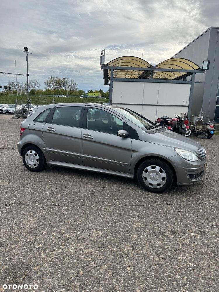 Mercedes-Benz Klasa B - 10