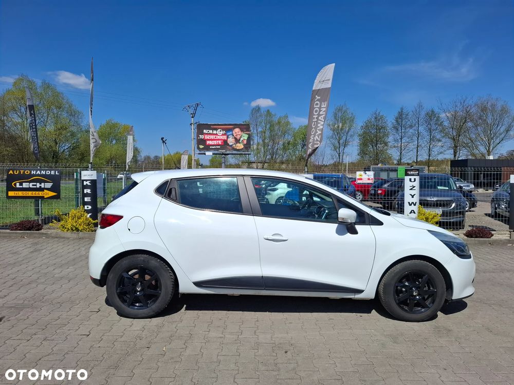 Renault Clio - 16