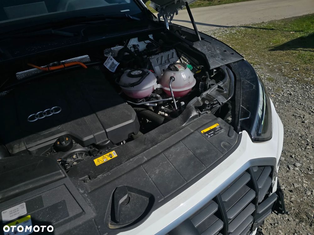 Audi Q5 50 TFSI e Quattro S tronic sport - 24